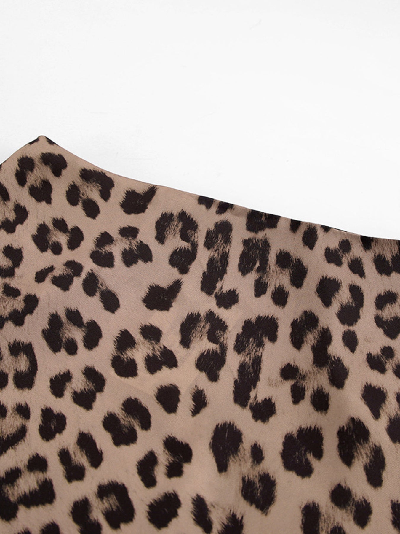 5ea6392792c145a9976bffa58b3262c1-Max