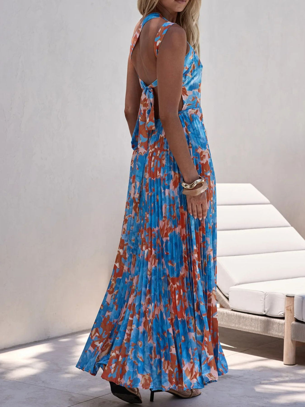 dbe7c30e-c0d7-4214-951b-1aa0a2cd91ae-Max